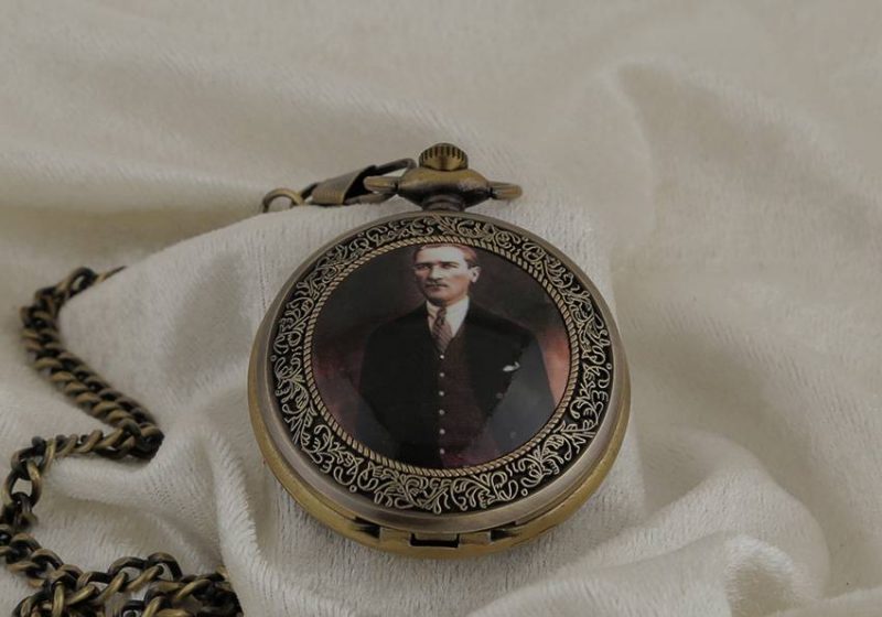 Atatürk Köstekli Saat IMG 2954
